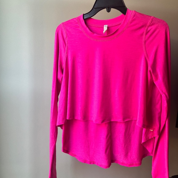 Free People Movement - Picture 1 of 1